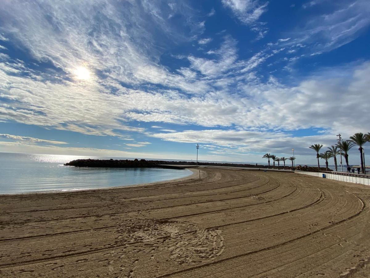 Vistas Al Mar Torrevieja Exterior foto